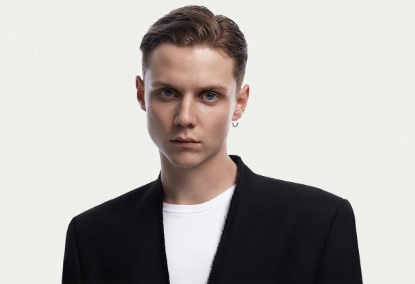 Ваня Дмитриенко